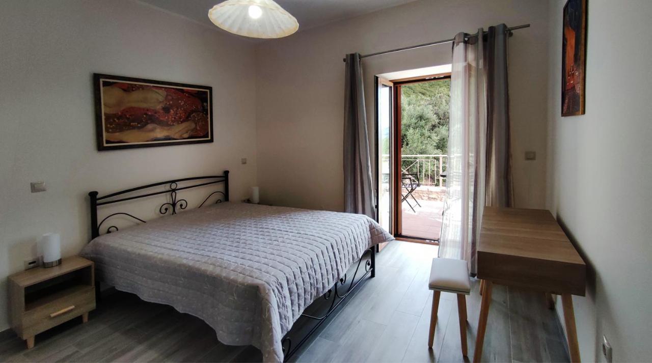 Olive Stonehouses - Alkistis Kalamata Exterior foto