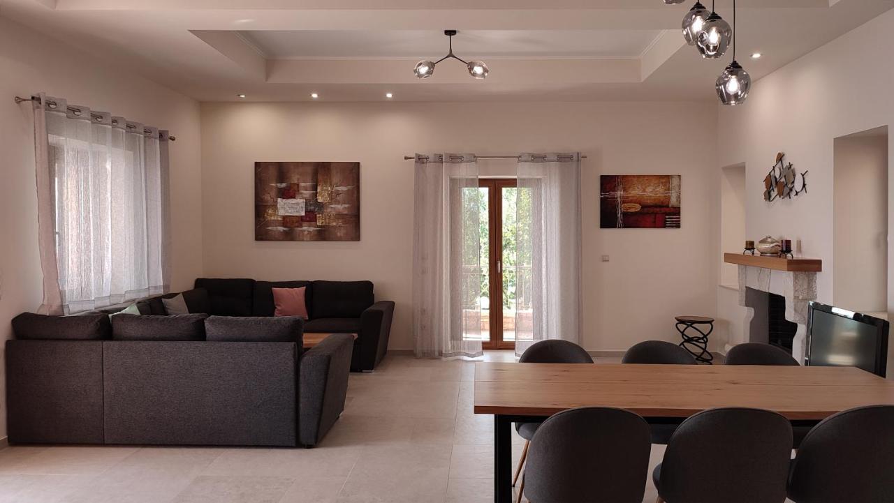 Olive Stonehouses - Alkistis Kalamata Exterior foto